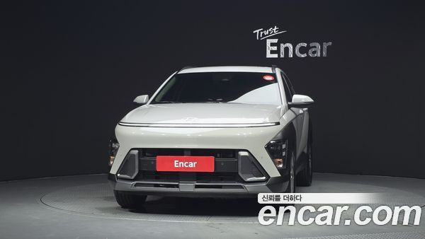 Hyundai Kona 2023, фото 3
