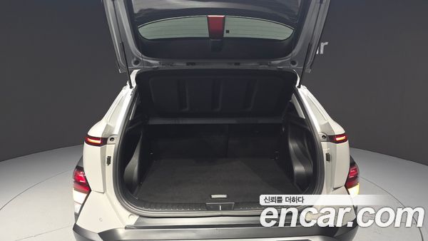 Hyundai Kona 2023, фото 29