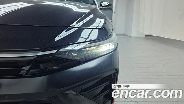 Hyundai Elantra 2025, фото 7