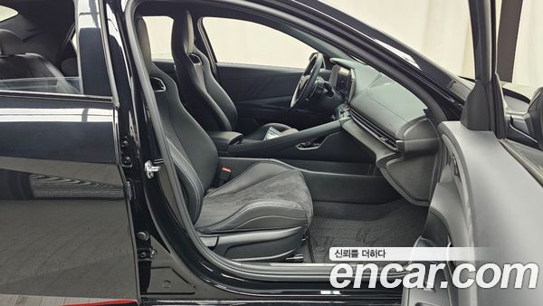 Hyundai Elantra 2025, фото 15