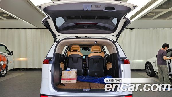 Kia Carnival 2022, фото 26