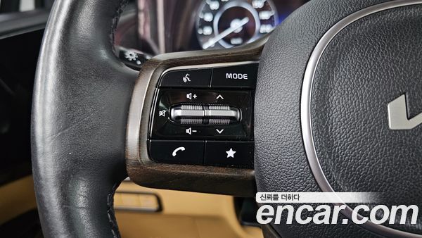 Kia Carnival 2022, фото 32