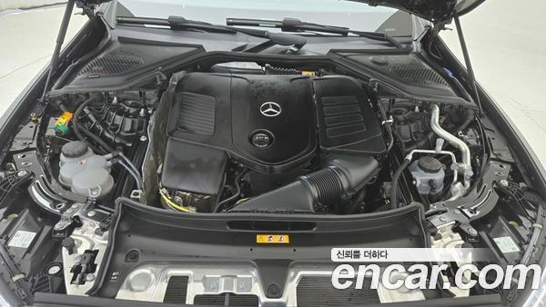 Mercedes-Benz E-Class 2025, фото 6