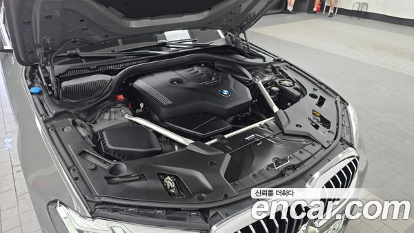 BMW 5 Series 2022, фото 6