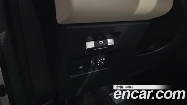 Land Rover Discovery Sport 2020, фото 30
