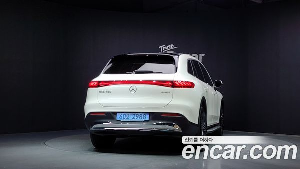 Mercedes-Benz EQS 2024, фото 4