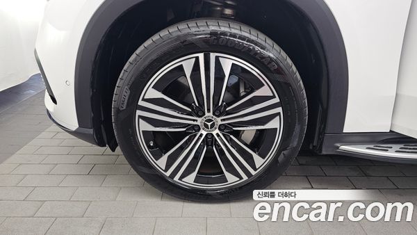 Mercedes-Benz EQS 2024, фото 5