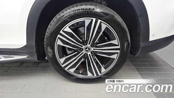 Mercedes-Benz EQS 2024, фото 7