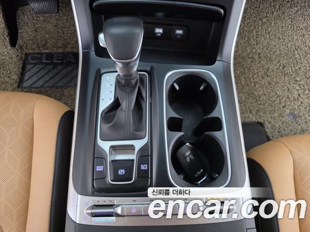 Kia Carnival 2023, фото 9
