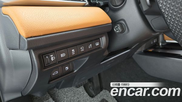Toyota Camry 2025, фото 14