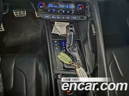 Hyundai Elantra 2022, фото 10