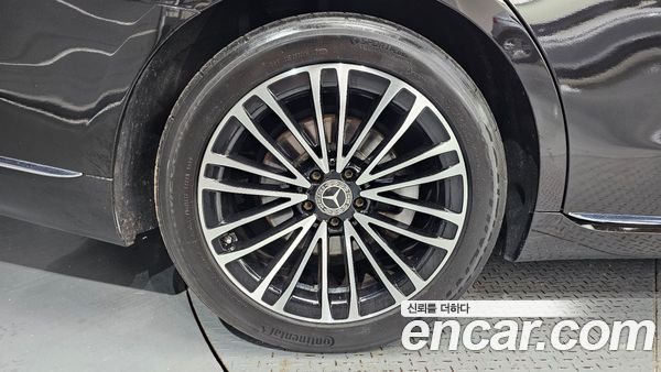 Mercedes-Benz S-Class 2021, фото 5