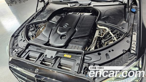 Mercedes-Benz S-Class 2021, фото 6