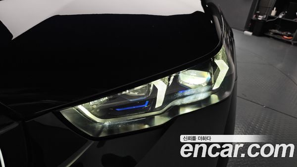 BMW 5 Series 2025, фото 7