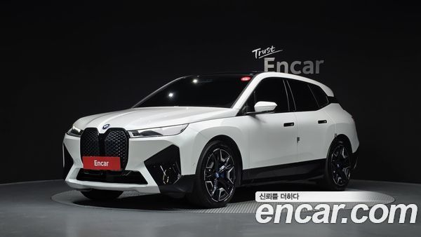 BMW iX 2023