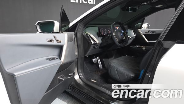 BMW iX 2023, фото 13