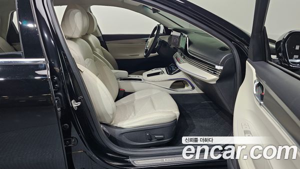 Hyundai Grandeur 2023, фото 16