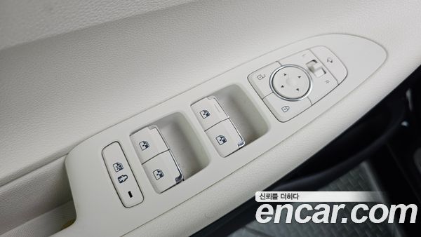 Hyundai Grandeur 2023, фото 29