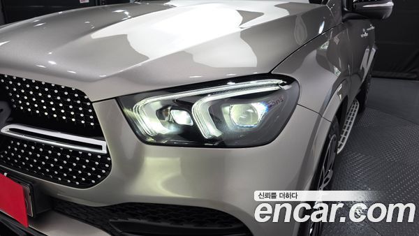 Mercedes-Benz GLE 2022, фото 8