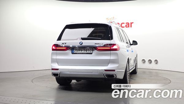 BMW X7 2022, фото 4