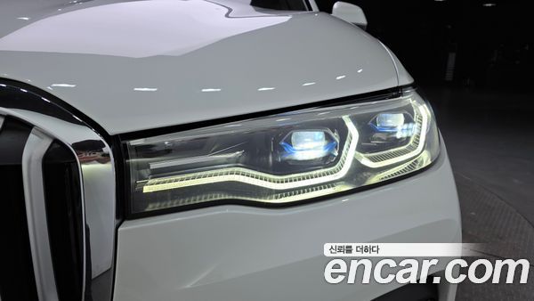 BMW X7 2022, фото 8