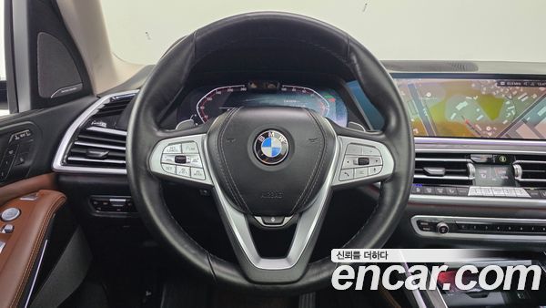 BMW X7 2022, фото 31