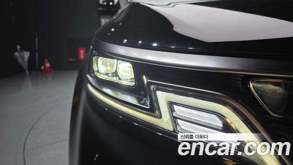 Kia Carnival 2023, фото 8