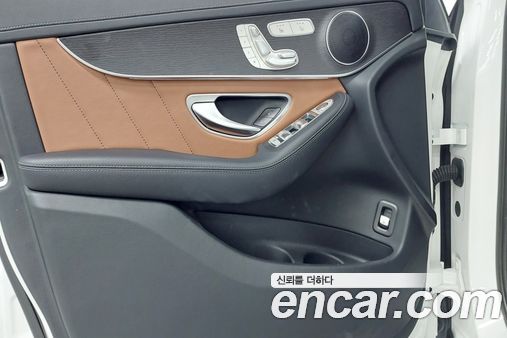Mercedes-Benz GLC 2022, фото 15