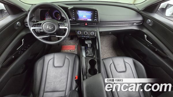 Hyundai Elantra 2021, фото 7
