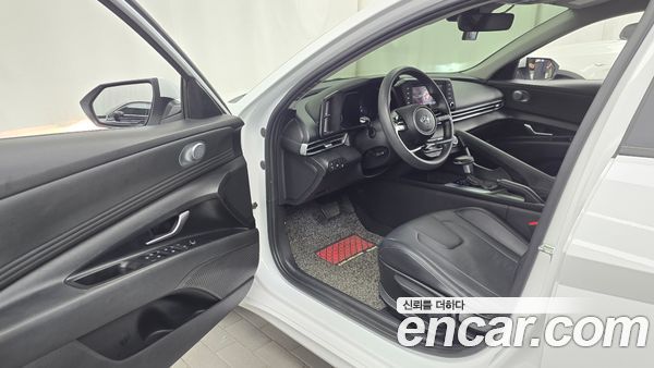 Hyundai Elantra 2021, фото 10