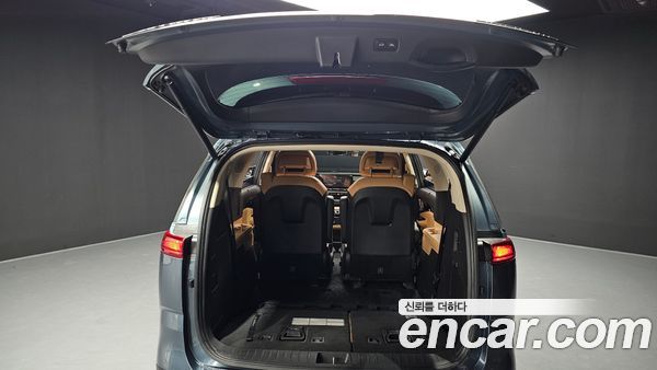 Kia Carnival 2021, фото 26