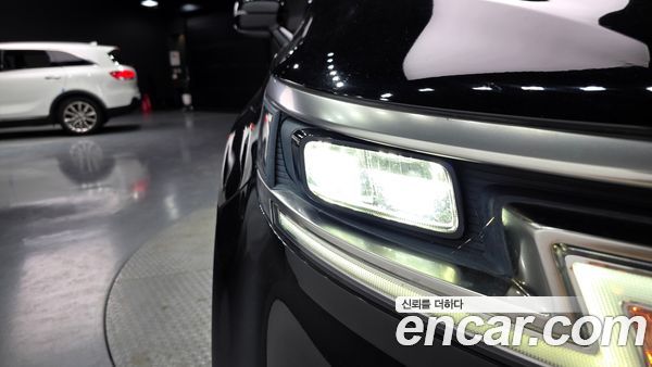 Kia Carnival 2022, фото 8