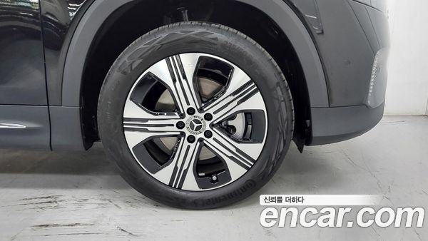Mercedes-Benz EQB 2026, фото 5