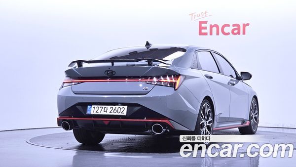 Hyundai Elantra 2023