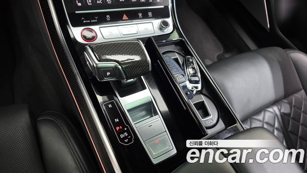 Audi S8 2021, фото 12