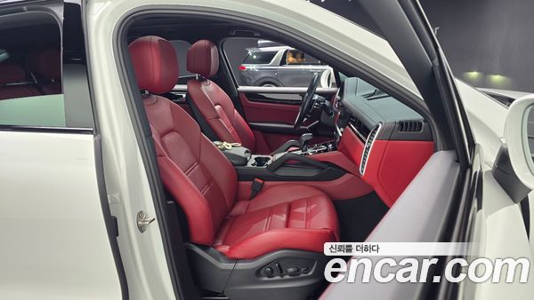 Porsche Cayenne 2023, фото 13