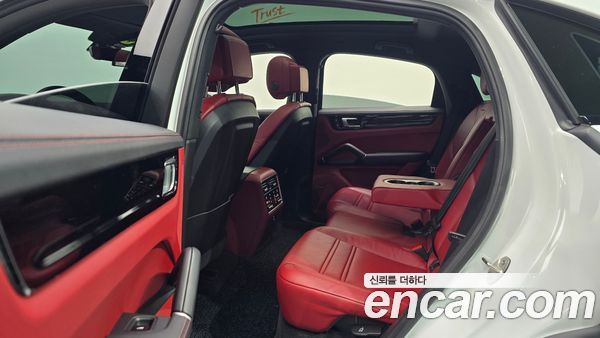 Porsche Cayenne 2023, фото 18