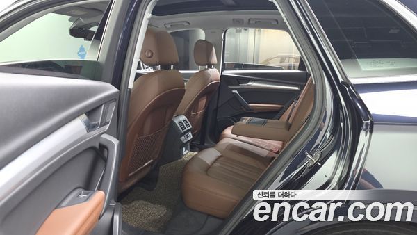 Audi Q5 2020, фото 16