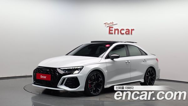 Audi RS3 2024