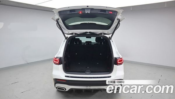 Mercedes-Benz GLB 2021, фото 6