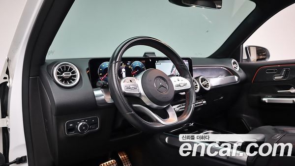 Mercedes-Benz GLB 2021, фото 20