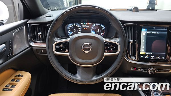Volvo S60 2021, фото 18