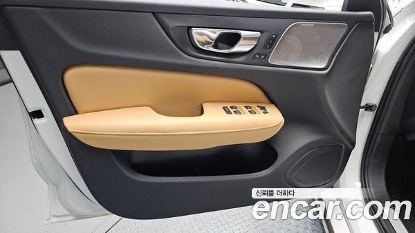 Volvo S60 2021, фото 14