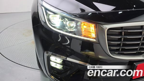 Kia Carnival 2020, фото 8