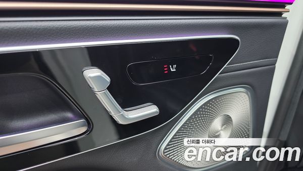 Mercedes-Benz EQS 2023, фото 23