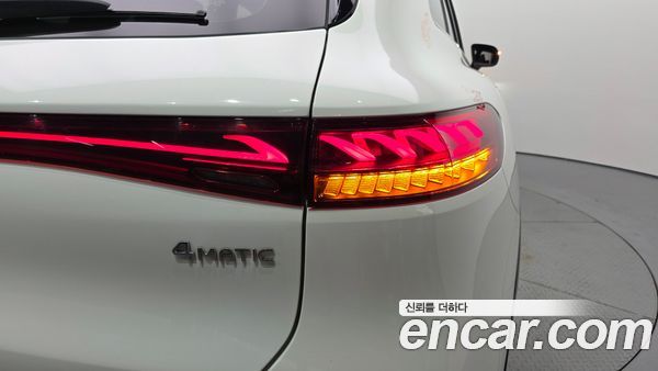 Mercedes-Benz EQS 2023, фото 9