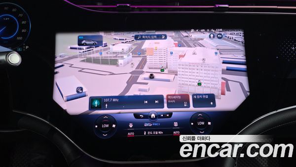 Mercedes-Benz EQS 2023, фото 15