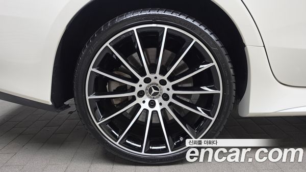 Mercedes-Benz CLS 2021, фото 5