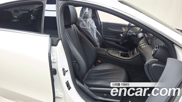 Mercedes-Benz CLS 2021, фото 16
