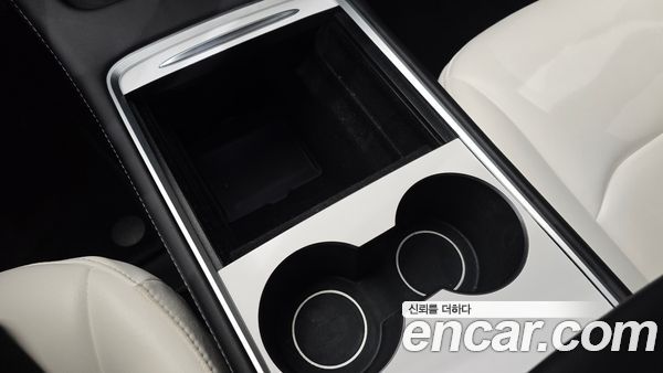 Tesla Model 3 2022, фото 31